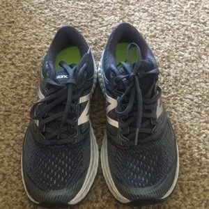 New Balance Fresh Foam 1080 women’s size 6